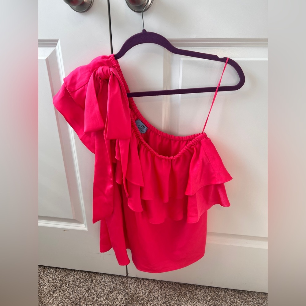 CeCe One Shoulder Ruffle Top